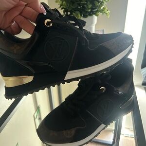 womens louis vuitton sneakers